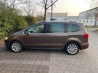 Gebraucht VW Sharan Comfortline 170 PS (125 kW) 2012 Braun Van / Kleinbus