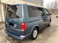 Gebraucht VW T6 Comfortline 150 PS (110 kW) 2016 Grün Van