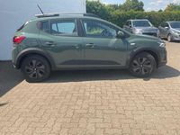 Neu Dacia Sandero Expression 91 PS (66 kW) 2025 Grün Kleinwagen