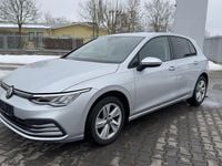 Gebraucht VW Golf VIII Life 131 PS (96 kW) 2020 Reflexsilber metallic Limousine