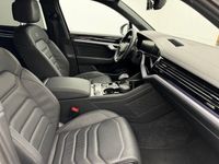 Gebraucht VW Touareg R-line 286 PS (210 kW) 2022 Weiss SUV
