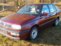 Gebraucht VW Vento 75 PS (55 kW) 1992 Rot Limousine
