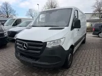 Używany Mercedes Sprinter 114 KM (83 kW) 2021 Biały Van
