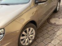 Second-hand VW Eos 140 CP (102 kW) 2015 Auriu Cabrio
