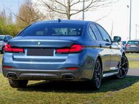 Gebraucht BMW 520 M Sport 190 PS (139 kW) 2023 Blau Limousine