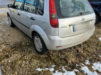 Brugt Ford Fiesta 70 HK (51 kW) 2005 Sølv Hatchback
