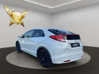 Gebraucht Honda Civic Lifestyle 120 PS (88 kW) 2014 White orchid permut Kleinwagen