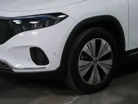 Gebraucht Mercedes EQA300 Progressive 167 kW (228 PS) 2025 Weiß SUV