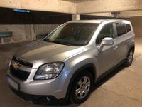 Gebraucht Chevrolet Orlando 130 PS (95 kW) 2012 Silber Van / Kleinbus