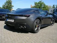 Gebraucht Ferrari Roma 620 PS (456 kW) 2022 Silber metallic Coupé