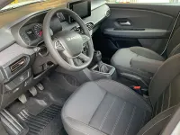 Neu Dacia Sandero Stepway 91 PS (66 kW) 2025 Weiß SUV