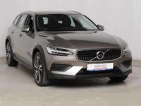 Gebraucht Volvo V60 CC 145 PS (106 kW) 2022 Kombi