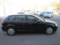 Gebraucht Audi A3 Attraction 105 PS (77 kW) 2012 Schwarz Kleinwagen