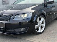 Gebraucht Skoda Octavia Elegance 179 PS (131 kW) 2013 Schwarz Limousine