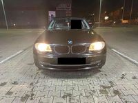 Gebraucht BMW 116 122 PS (89 kW) 2009 Schwarz Kleinwagen
