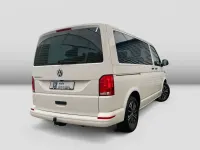 Gebraucht VW Multivan Family 150 PS (110 kW) 2022 Weiß Van / Kleinbus