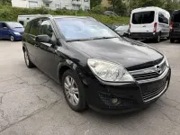 Gebraucht Opel Astra Cosmo 140 PS (102 kW) 2008 Schwarz Kombi