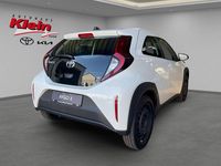 Neu Toyota Aygo X Play 72 PS (52 kW) 2025 Weiß SUV