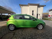 Gebraucht Opel Corsa Color Edition 87 PS (63 kW) 2011 Grün Kleinwagen