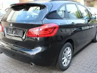 Gebraucht BMW 220 Active Tourer Basis 190 PS (139 kW) 2015 Schwarz Van / Kleinbus