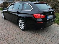 Gebraucht BMW 530 258 PS (189 kW) 2012 Schwarz Kombi