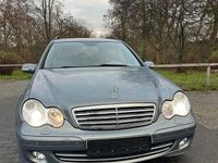 Gebraucht Mercedes C200 Avantgarde 163 PS (119 kW) 2006 Blau Kombi