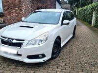 Gebraucht Subaru Legacy 150 PS (110 kW) 2013 Weiß Kombi
