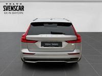 Gebraucht Volvo V60 Ultimate 455 PS (334 kW) 2022 735) (silber Kombi