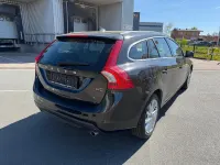 Gebraucht Volvo V60 Summum 215 PS (158 kW) 2013 Schwarz Kombi
