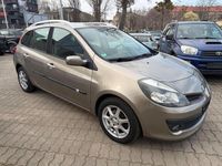 Gebraucht Renault Clio GrandTour Dynamique 101 PS (74 kW) 2008 Grau Kombi