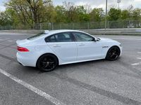 Gebraucht Jaguar XE 179 PS (131 kW) 2016 Weiß Limousine