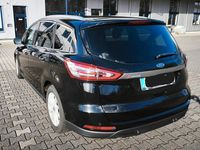 Gebraucht Ford S-MAX Titanium 150 PS (110 kW) 2017 Schwarz Van / Kleinbus