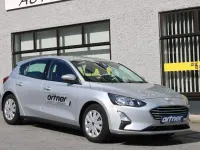 Käytetty Ford Focus Cool & Connect 101 HP (74 kW) 2020 Hopea Sedan