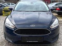 Gebraucht Ford Focus Trend 101 PS (74 kW) 2016 Blau Kombi