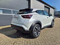 Neu Nissan Juke Acenta 114 PS (83 kW) 2026 Pearl white SUV