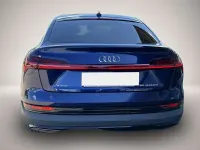 Gebraucht Audi e-tron 230 kW (313 PS) 2023 Blau SUV