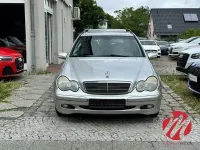 Gebraucht Mercedes C180 143 PS (105 kW) 2002 Brillantsilber  metalliclack Kombi