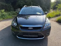 Gebraucht Ford Focus Titanium 125 PS (91 kW) 2010 Grau Limousine