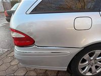 Gebraucht Mercedes E220 150 PS (110 kW) 2006 Silber Kombi