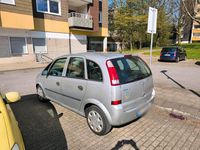 Gebraucht Opel Meriva Enjoy 101 PS (74 kW) 2004 Silber Van / Kleinbus
