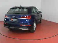 Gebraucht Audi Q5 Ambiente 163 PS (119 kW) 2021 Navarrablau metallic (metallic) SUV