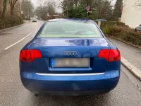 Gebraucht Audi A4 131 PS (96 kW) 2005 Blau Limousine