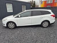 Gebraucht Ford Focus Business Edition 116 PS (85 kW) 2015 Weiß Kombi