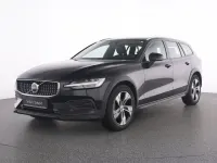 Gebraucht Volvo V60 CC Plus 196 PS (144 kW) 2024 Schwarz Kombi