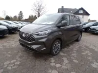 Neu Ford Tourneo Titanium X 170 PS (125 kW) 2026 Schwarz Van / Kleinbus