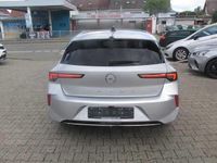Gebraucht Opel Astra Elegance 131 PS (96 kW) 2022 Silber (aluminium silb/kristall silber) Limousine