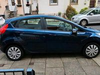 Gebraucht Ford Fiesta 60 PS (44 kW) 2012 Blau Kleinwagen