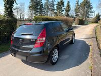 Gebraucht Hyundai i30 109 PS (80 kW) 2009 Schwarz Kleinwagen