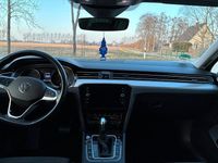 Gebraucht VW Passat 150 PS (110 kW) 2021 Grau Kombi