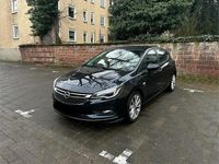 Gebraucht Opel Astra 105 PS (77 kW) 2019 Schwarz Kleinwagen